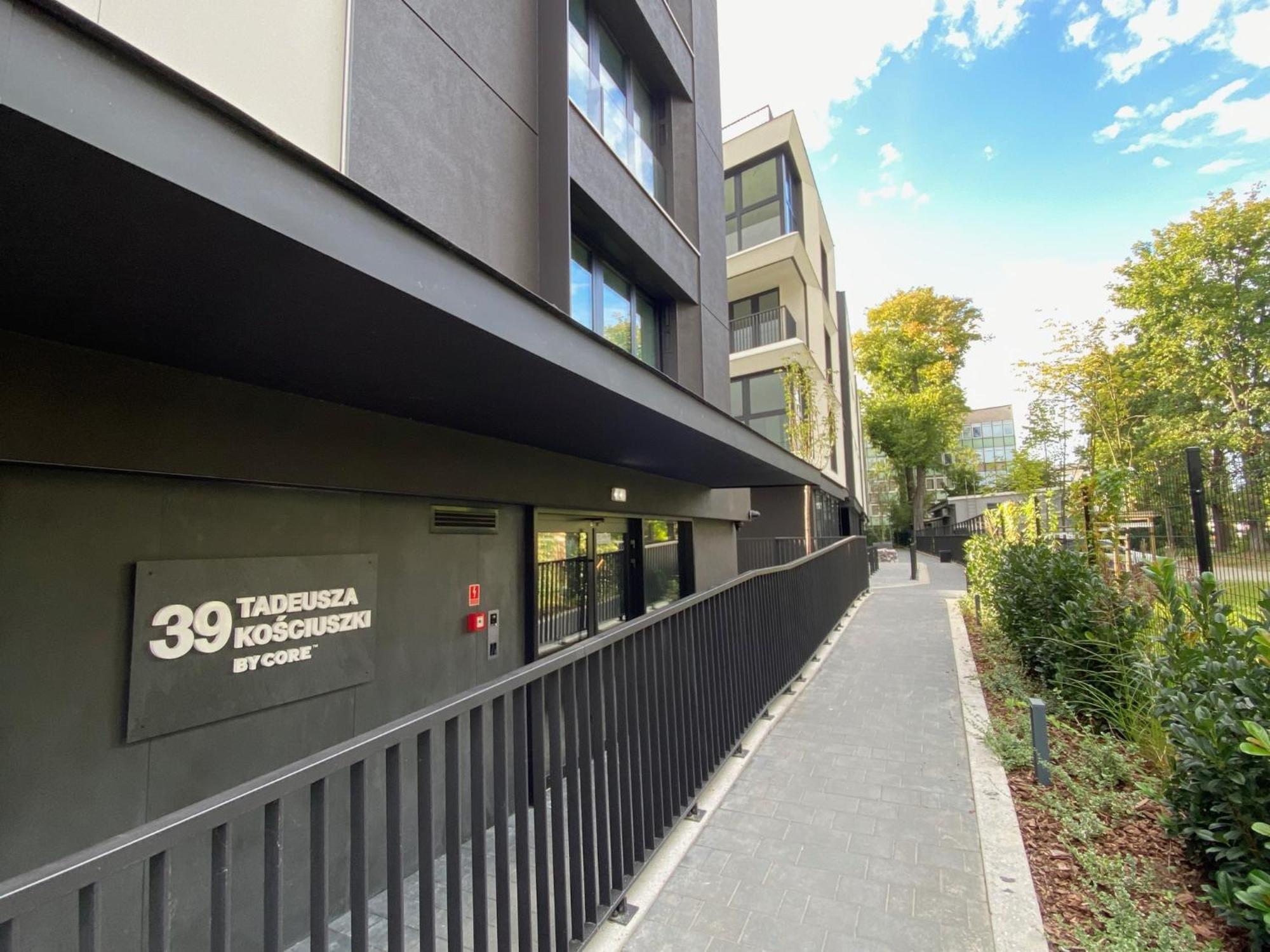 Vistula Avenue Apartment Free Parking, Swimming Pool, Sauna & Gym Cracóvia Exterior foto