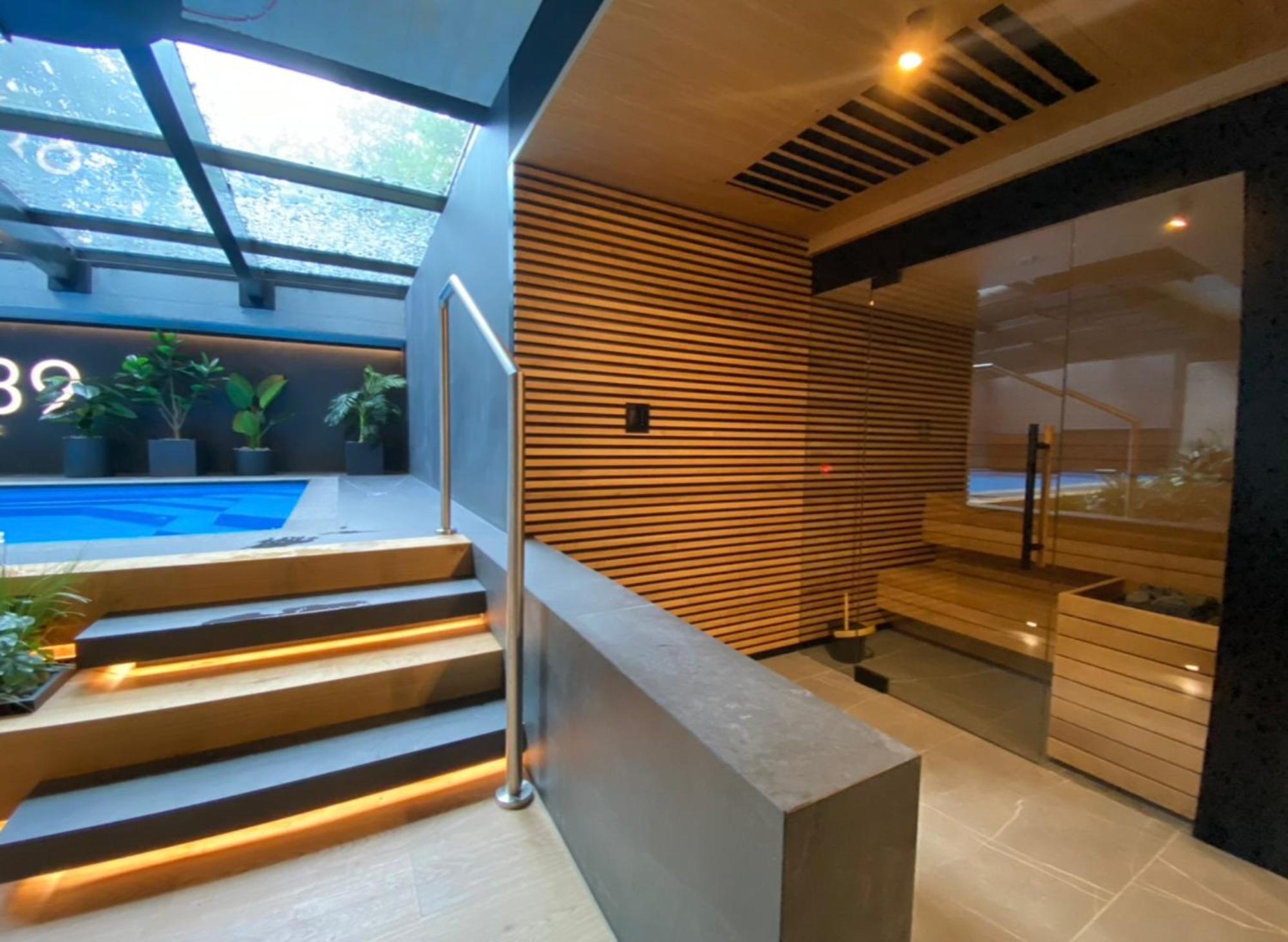 Vistula Avenue Apartment Free Parking, Swimming Pool, Sauna & Gym Cracóvia Exterior foto